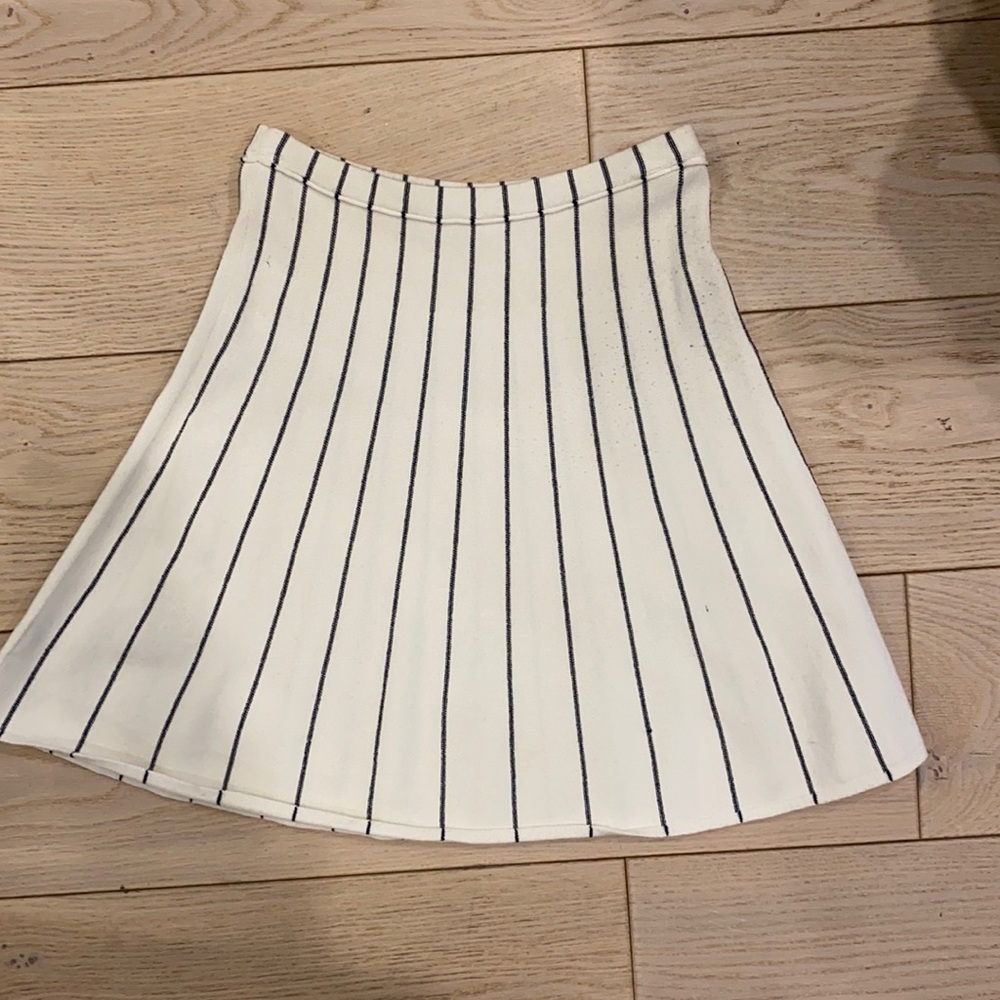 White and navy striped cotton skirt